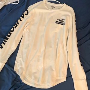 White hollister long sleeve shirt